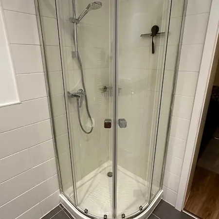 Apartmán Mauerblick In Der Altstadt Mit Smart Tv Waschtrockner Und Voll Ausgestatteter Kueche Goslar